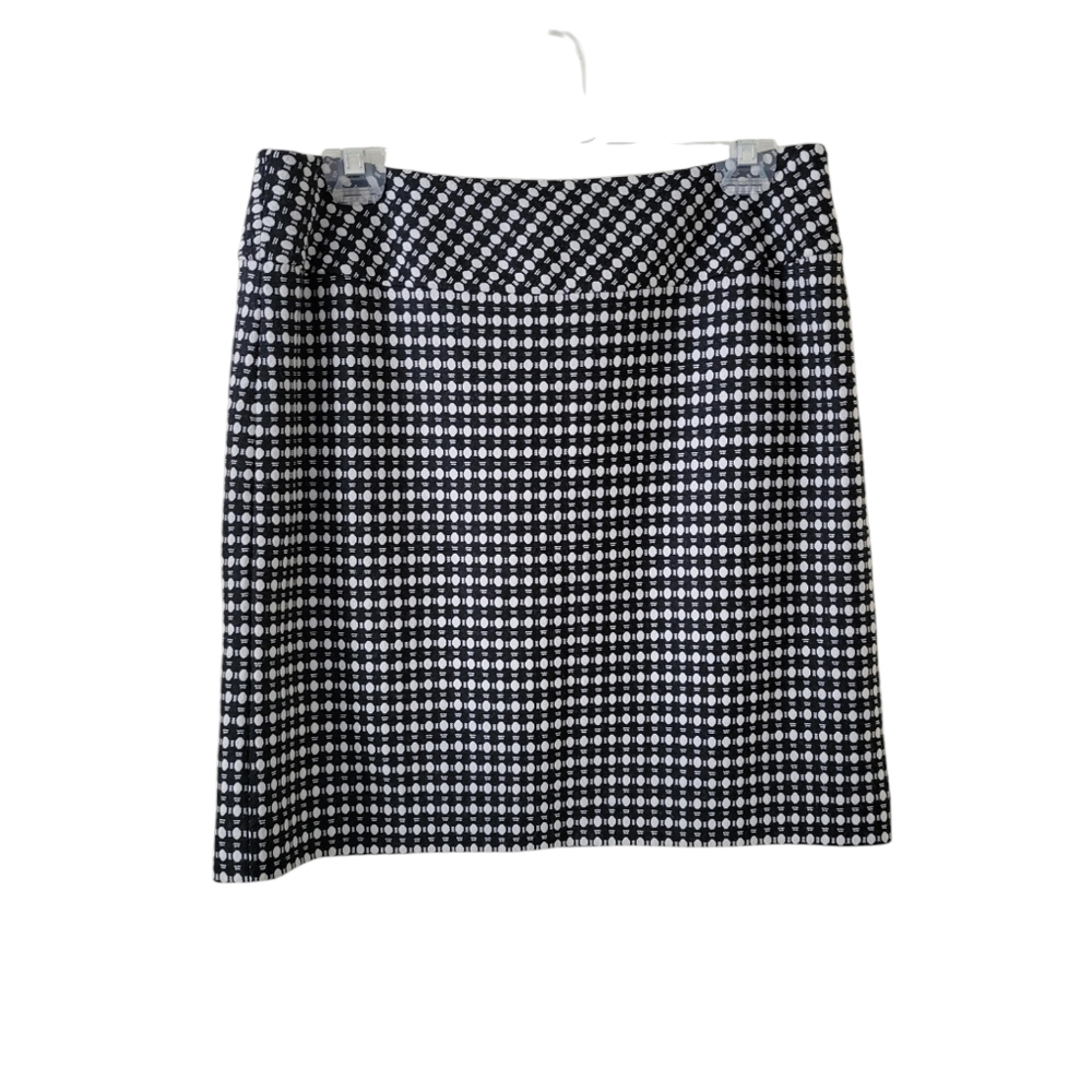 Ann taylor loft black and white Pencil skirt